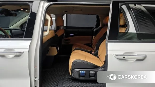 Kia Carnival 4th generation 2023 Белый из Кореи, фото 4