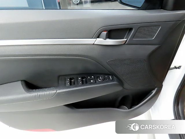Hyundai The New Avante AD 2019 Белый из Кореи, фото 4