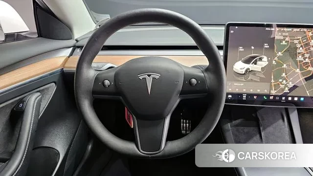 Tesla Model 3 2022 Белый из Кореи, фото 4