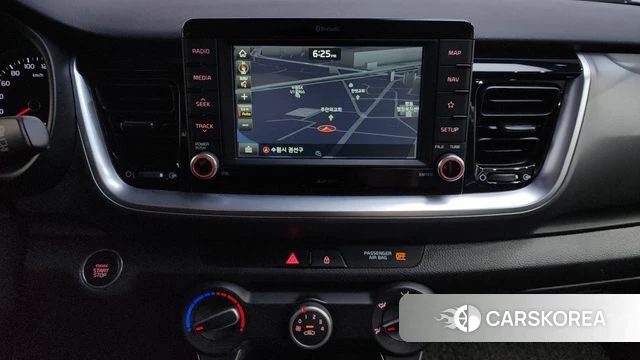 Kia Stonic 2019 Белый из Кореи, фото 4