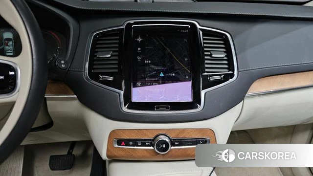 Volvo XC90 second Generation 2020 Серебряный из Кореи, фото 4