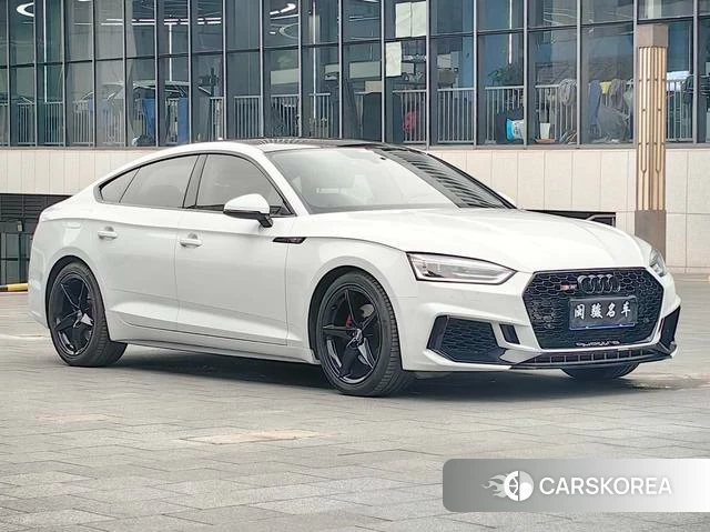 Audi A5 2018 Белый из Китая, фото 4
