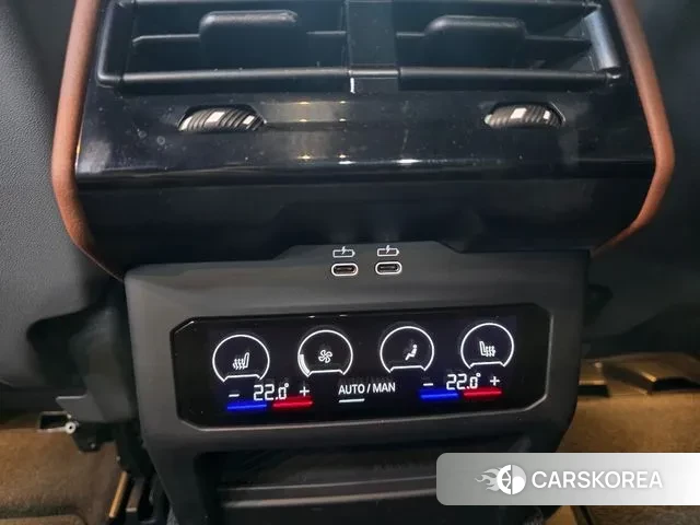 BMW 5 Series (G60) 2023 Белый из Кореи, фото 4