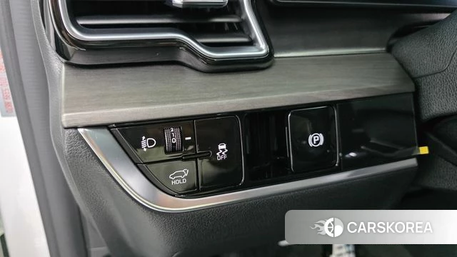 Kia Sportage 5th Generation 2024 Белый из Кореи, фото 4