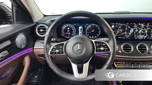 Mercedes-Benz E-Class W213 2018 Черный из Кореи, фото 4