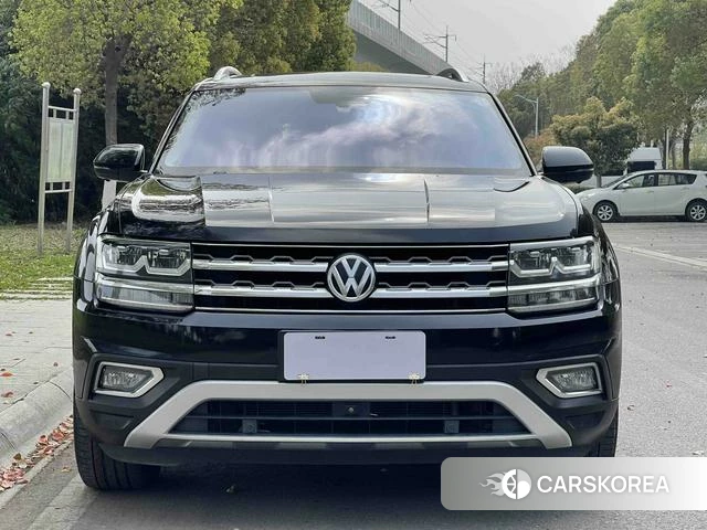 Volkswagen Tourang 2020 Черный из Китая, фото 4