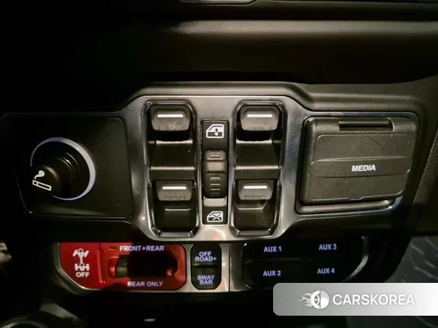 Jeep Gladiator (JT) 2021 Серый из Кореи, фото 4