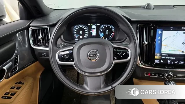 Volvo V90 Cross-Country 2019 Белый из Кореи, фото 4