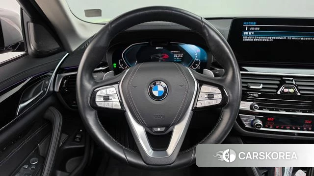 BMW 5 Series (G30) 2021 Серый из Кореи, фото 4