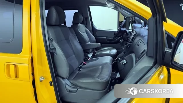 Hyundai The New Grand Starex 2018 Желтый из Кореи, фото 4