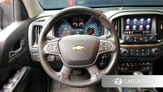 Chevrolet (GM Daewoo) Real New Colorado 2022 Серебристо-серый из Кореи, фото 4