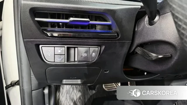 Kia EV6 2023 Белый из Кореи, фото 4