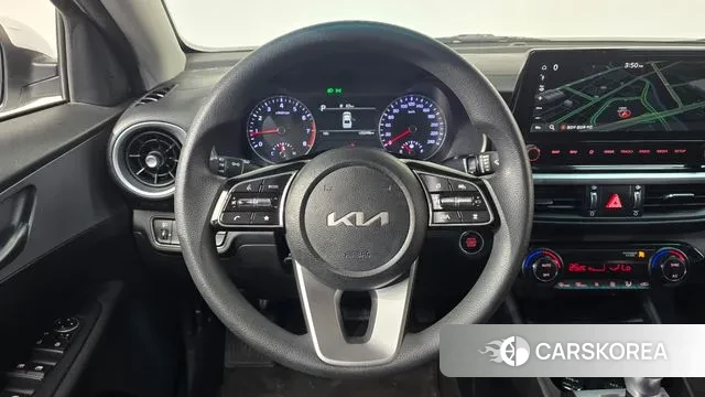Kia The New K3 2nd generation 2021 Белый из Кореи, фото 4