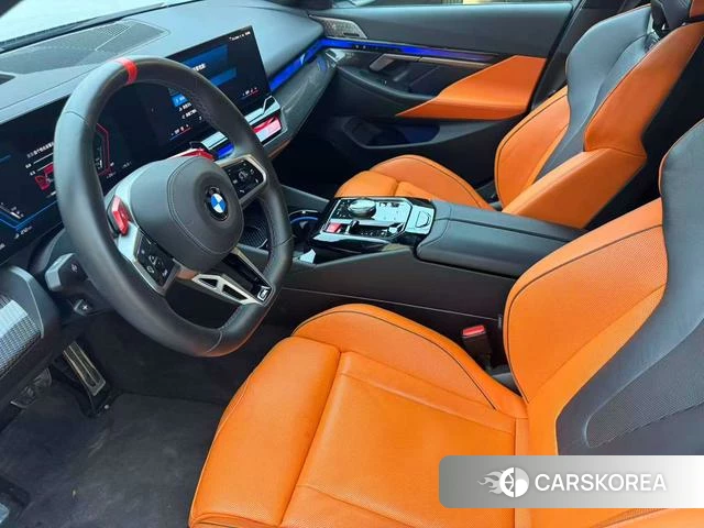 BMW M5 PHEV 2025 Темно-серый из Китая, фото 4
