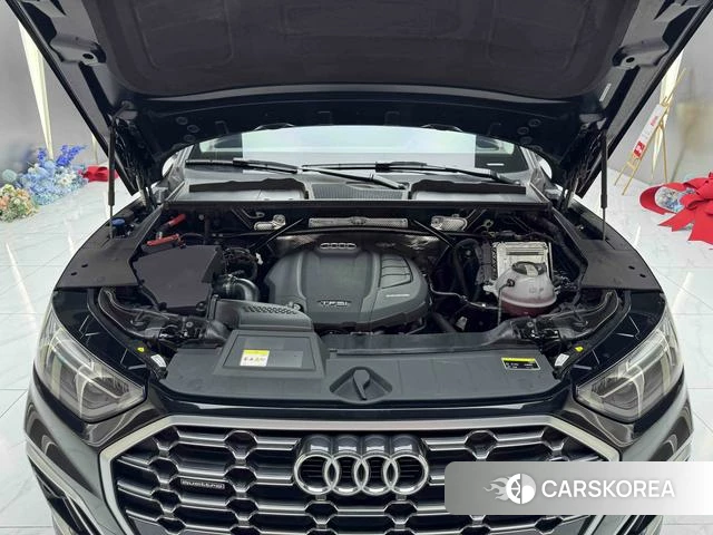 Audi Q5L 2022 Черный из Китая, фото 4