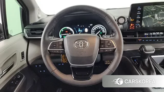 Toyota Sienna 4th Generation 2022 Черный из Кореи, фото 4