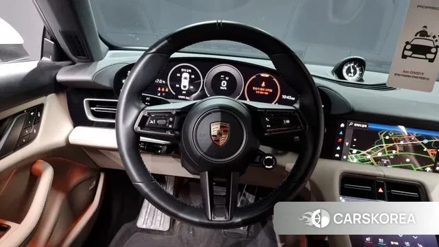 Porsche Taycan 2024 Серебристо-серый из Кореи, фото 4