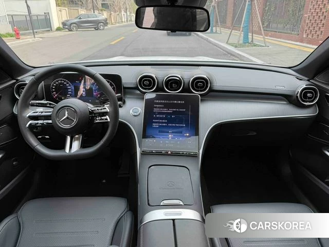 Mercedes-Benz Class C 2024 Белый из Китая, фото 4
