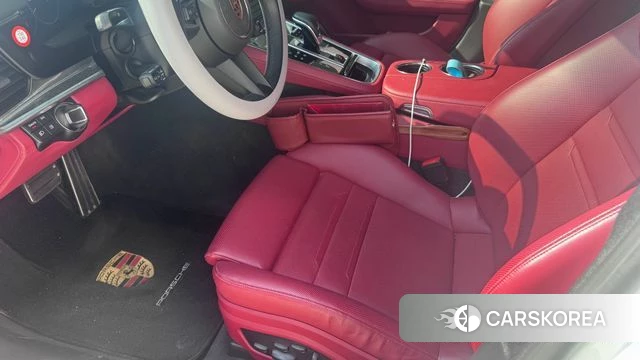 Porsche Panamera (971) 2023 Белый из Кореи, фото 4
