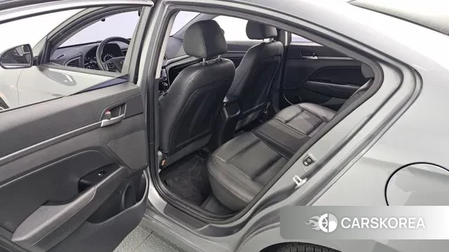 Hyundai Avante AD 2018 Серый из Кореи, фото 4