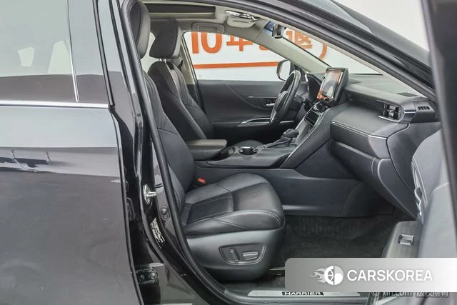 Toyota Ling Fang HARRIER 2021 Черный из Китая, фото 4
