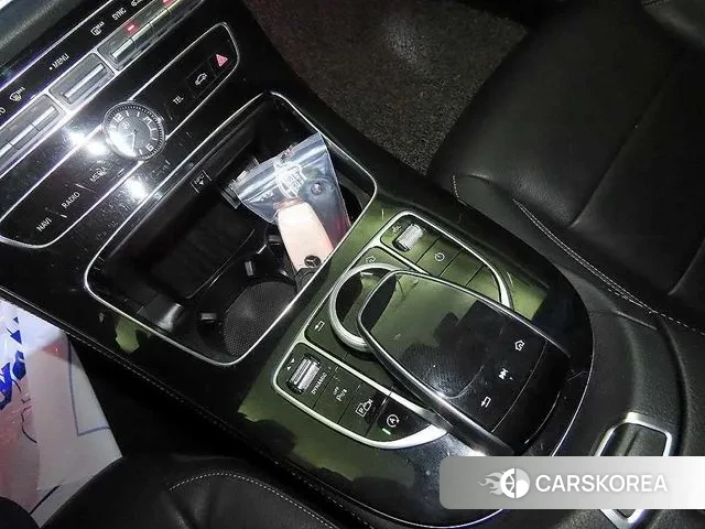 Mercedes-Benz E-Class W213 2019 Белый из Кореи, фото 4