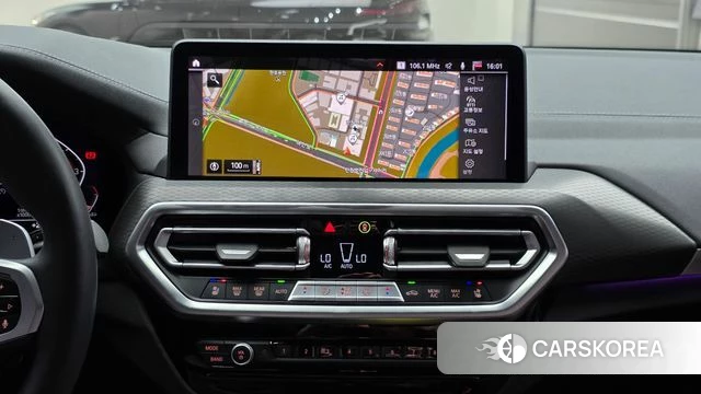 BMW X4 (G02) 2024 Белый из Кореи, фото 4