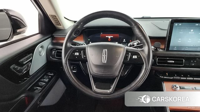 Lincoln Aviator 2nd generation 2020 Белый из Кореи, фото 4