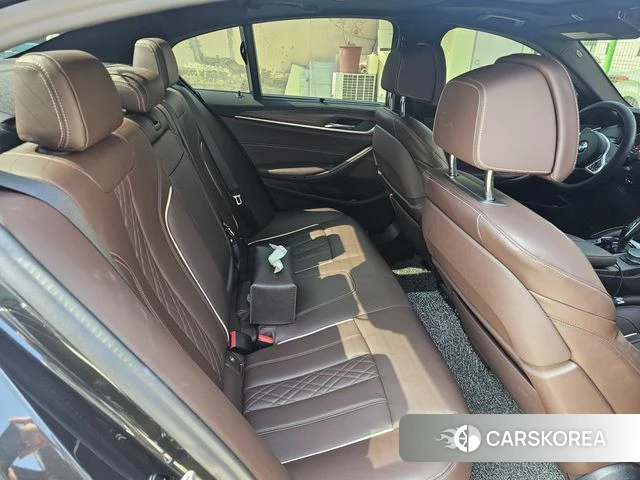 BMW 5 Series (G30) 2019 Серый из Кореи, фото 4