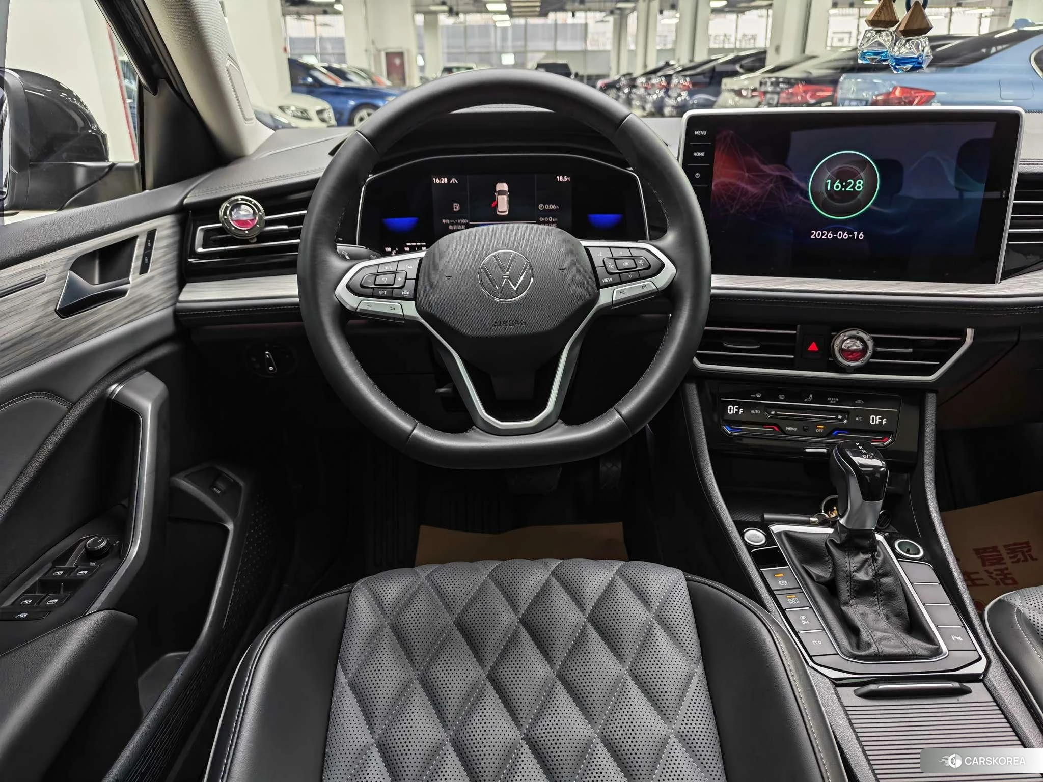 Volkswagen Sagitar 2022 Темно-серый из Китая, фото 4