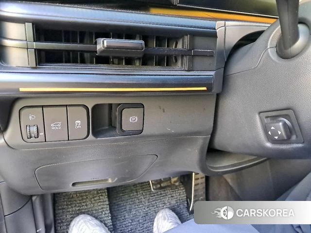 Hyundai Santa Fe (MX5) 2025 Белый из Кореи, фото 4