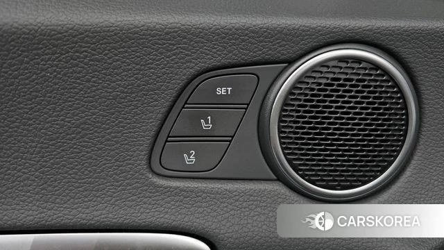 Hyundai Sonata D Edge Hybrid (DN8) 2025 Серебристо-серый из Кореи, фото 4