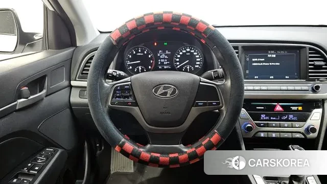 Hyundai Avante AD 2018 Белый из Кореи, фото 4