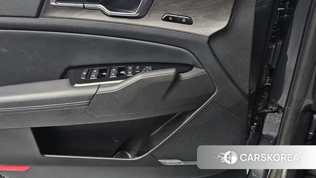 Kia Sportage 5th Generation Hybrid 2023 Серый из Кореи, фото 4