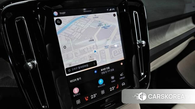 Volvo XC40 2023 Белый из Кореи, фото 4