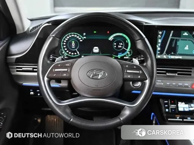 Hyundai Grandeur Hybrid (GN7) 2021 Белый из Кореи, фото 4