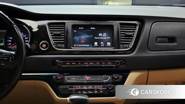 Kia The New Carnival 2018 Белый из Кореи, фото 4