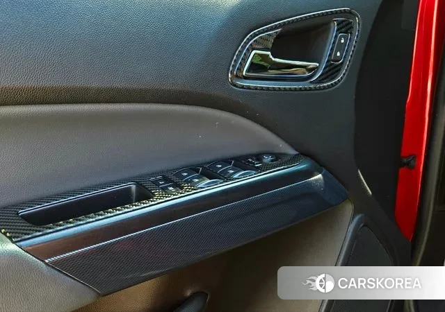 Chevrolet (GM Daewoo) Real New Colorado 2021 Красный из Кореи, фото 4