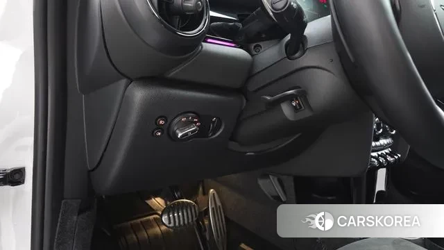 Mini Cooper S 2024 Белый из Кореи, фото 4