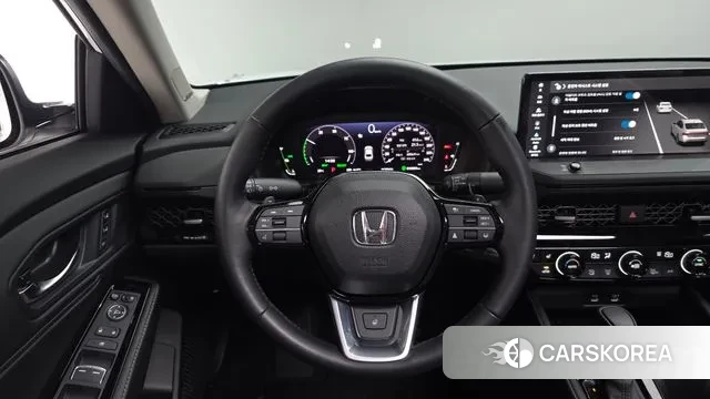 Honda Accord 11th Generation 2024 Белый из Кореи, фото 4