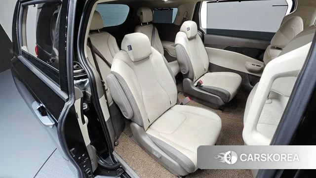 Kia The New Carnival 4th Generation 2025 Черный из Кореи, фото 4