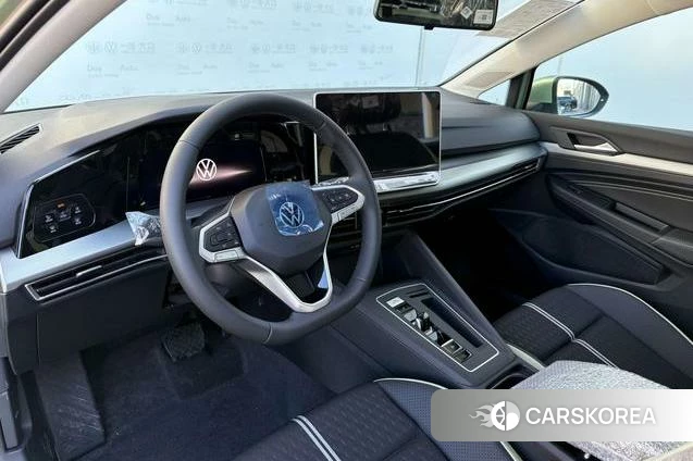 Volkswagen Golf 2025 Зеленый из Китая, фото 4