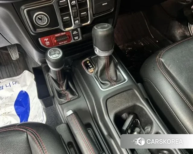 Jeep Wrangler (JL) 2022 Белый из Кореи, фото 4