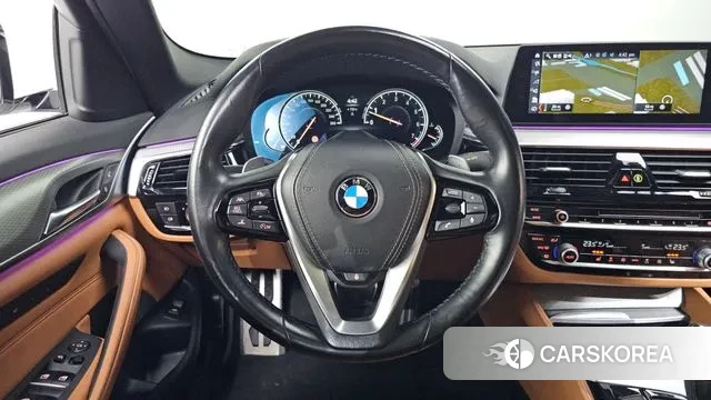 BMW 5 Series (G30) 2018 Белый из Кореи, фото 4