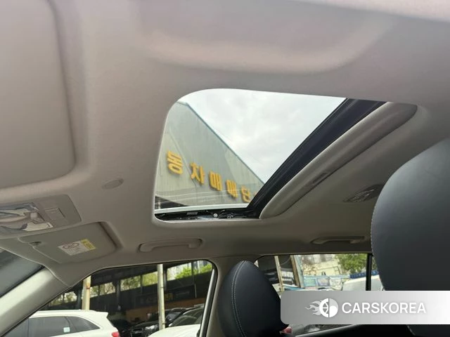 Hyundai Venue 2020 Белый из Кореи, фото 4