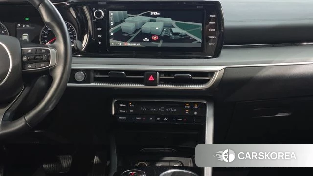 Kia K5 3rd generation 2023 Серый из Кореи, фото 4