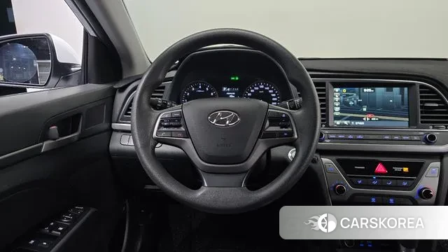 Hyundai Avante AD 2018 Белый из Кореи, фото 4