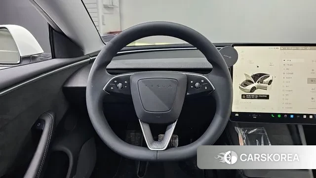 Tesla Model 3 2024 Белый из Кореи, фото 4