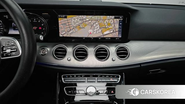 Mercedes-Benz E-Class W213 2018 Серый из Кореи, фото 4