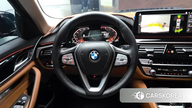 BMW 5 Series (G30) 2022 Черный из Кореи, фото 4